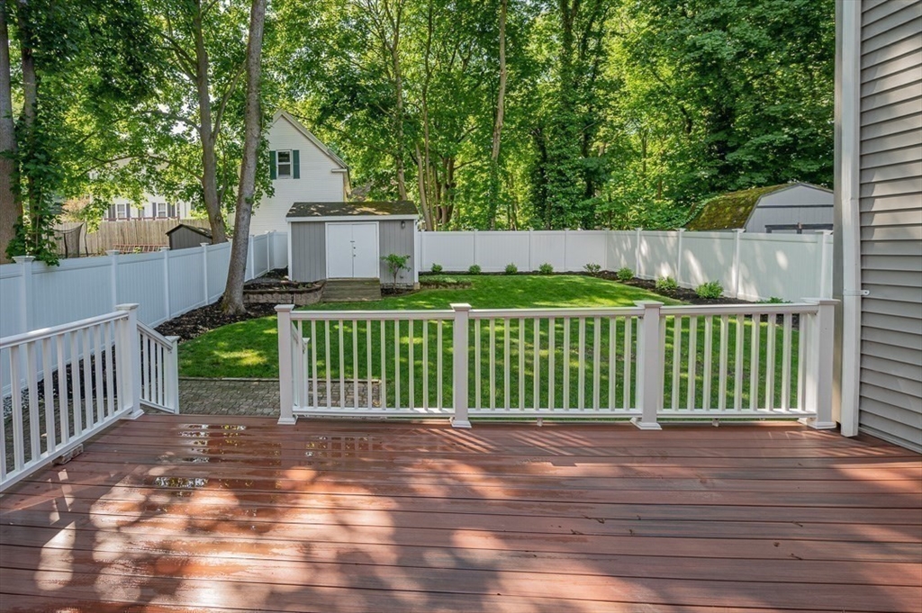 10 Richards Rd