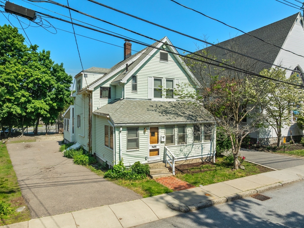 25 Curve St