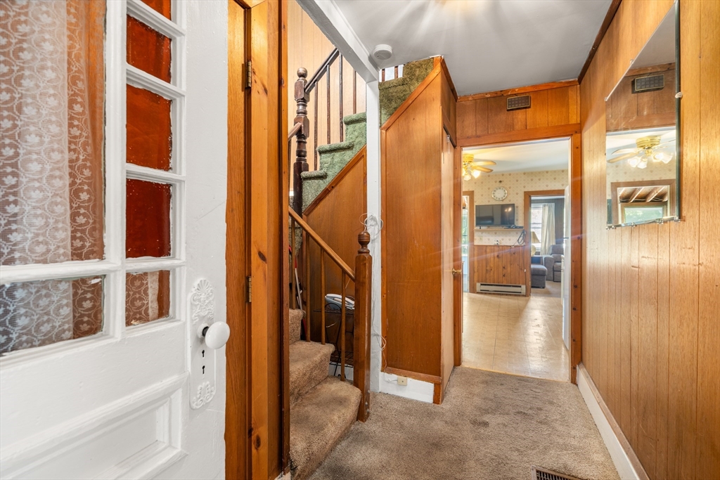 25 Curve St