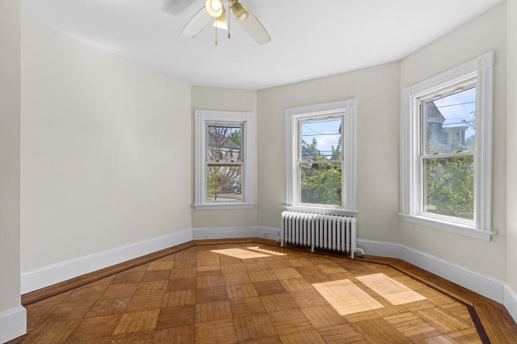 113 Elm Ave