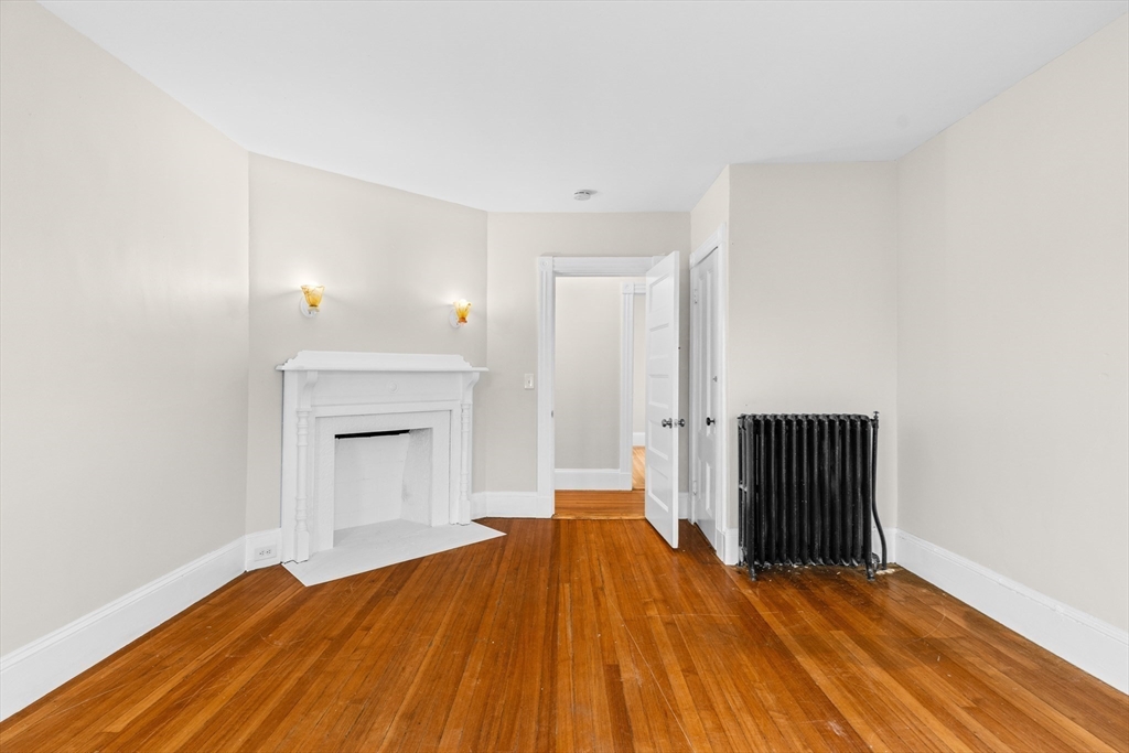 113 Elm Ave