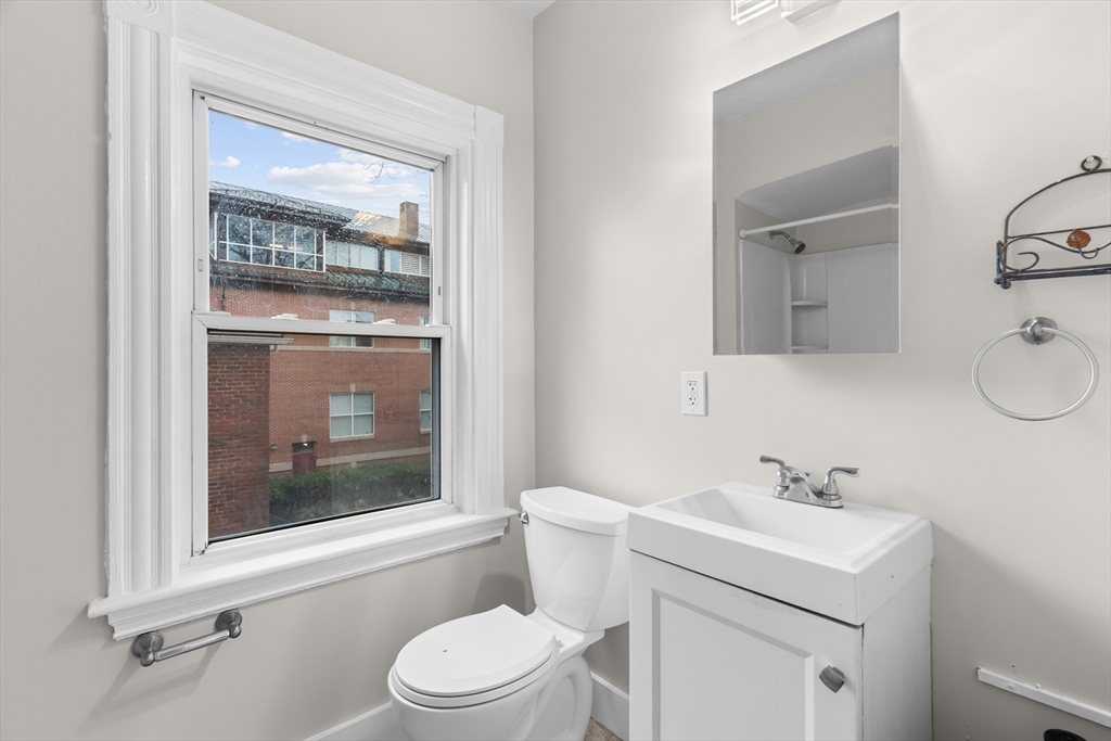 113 Elm Ave