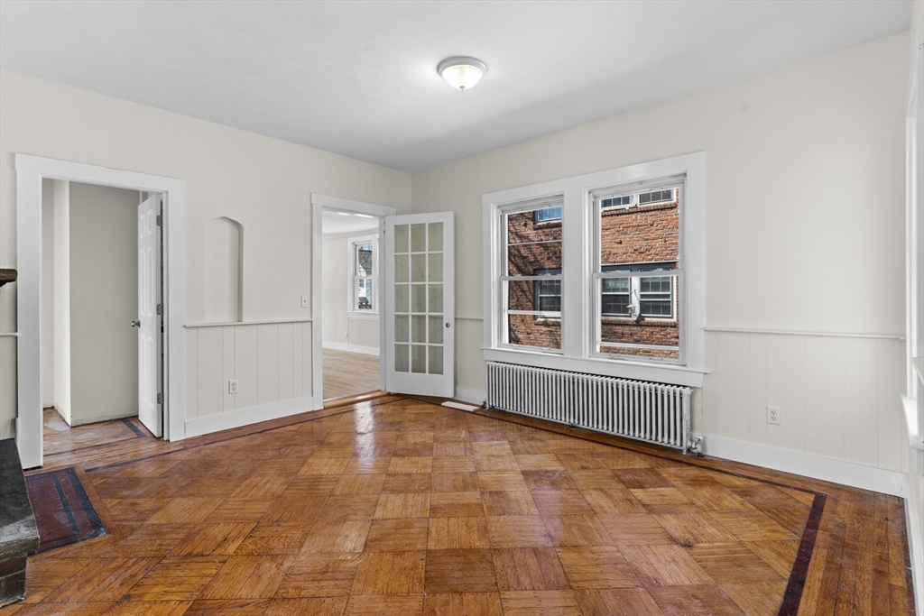 113 Elm Ave