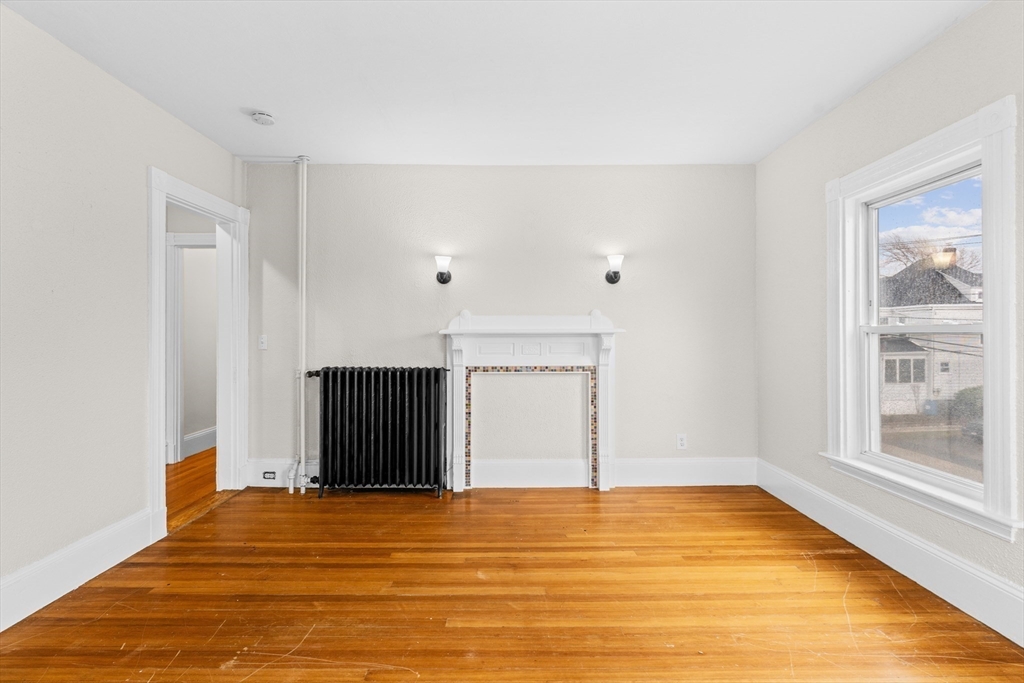 113 Elm Ave