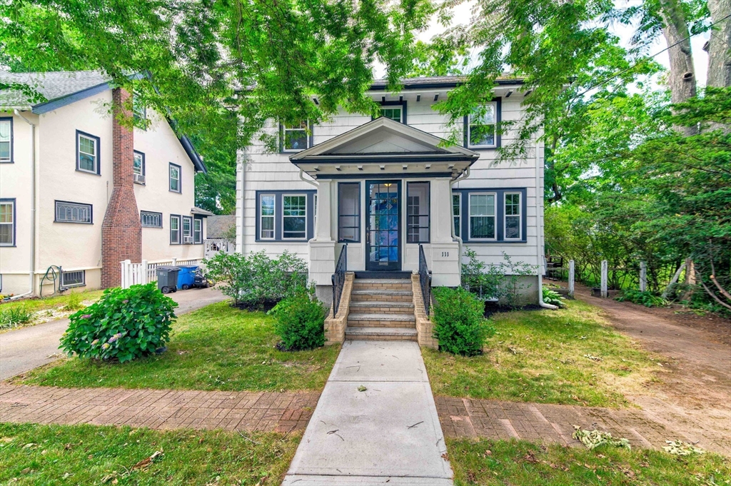 111 Greenleaf St