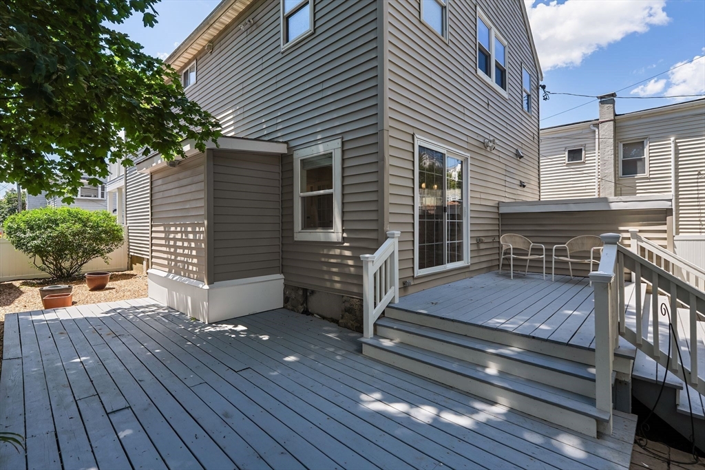 156 Locust St