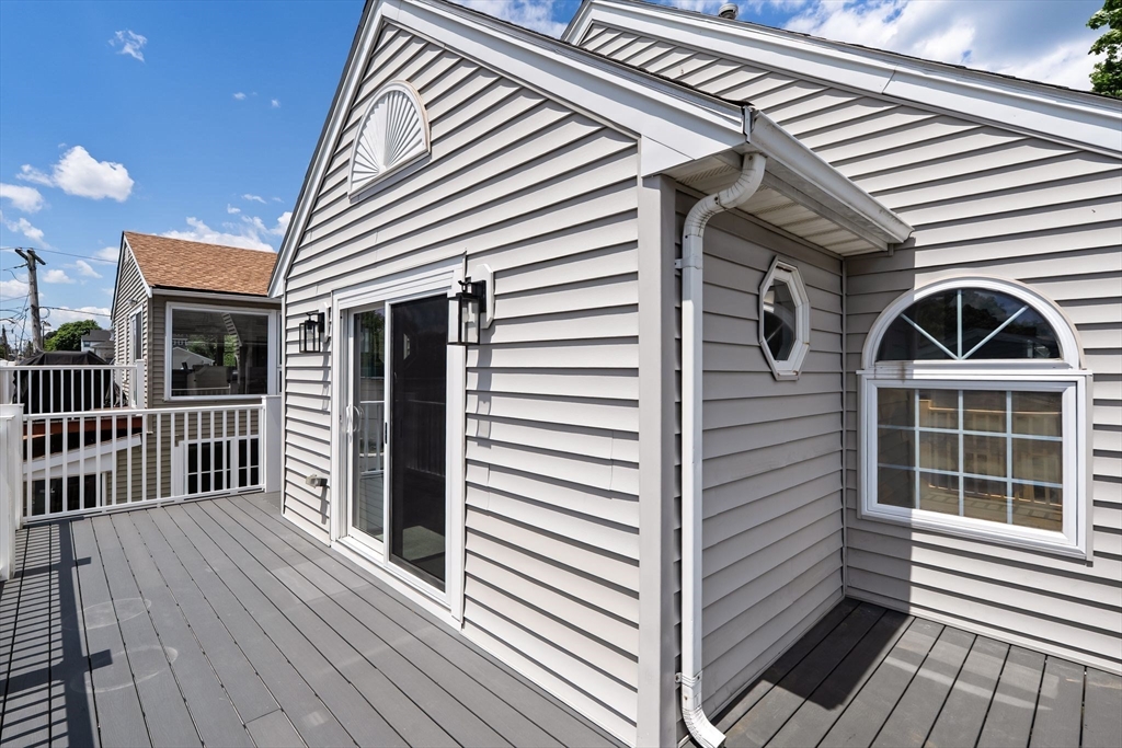 156 Locust St