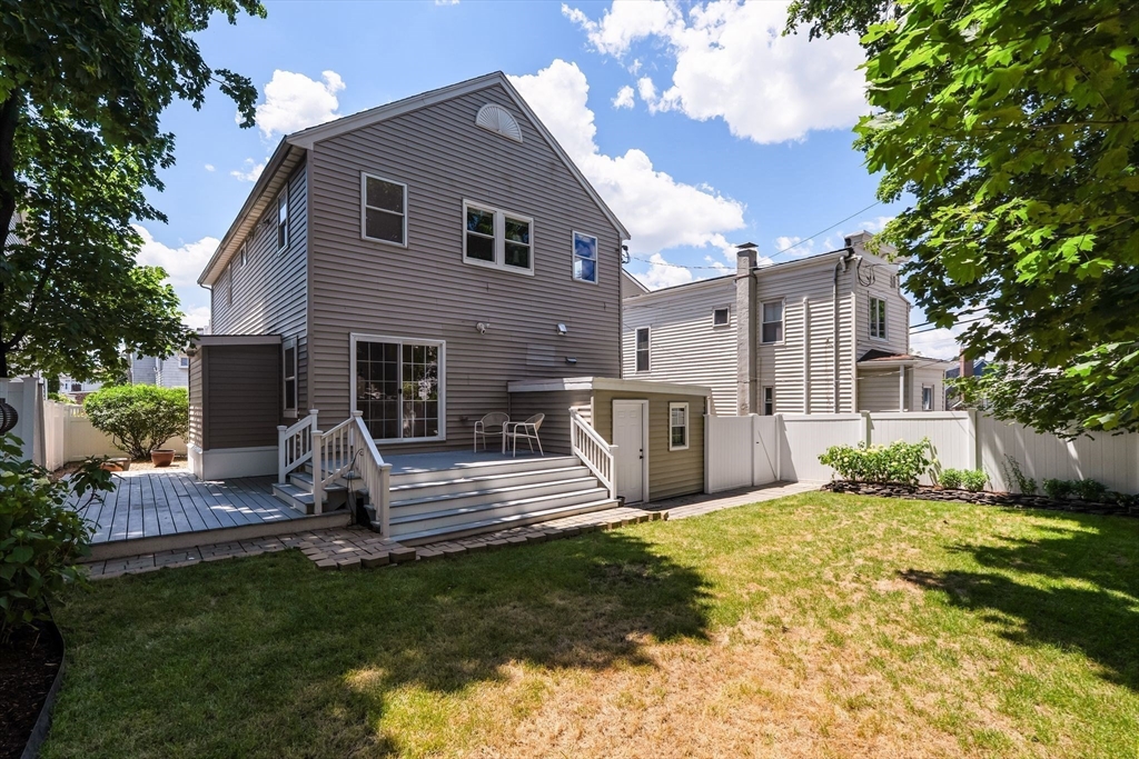 156 Locust St