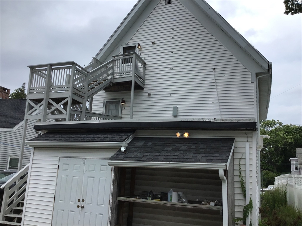 48 Sea St
