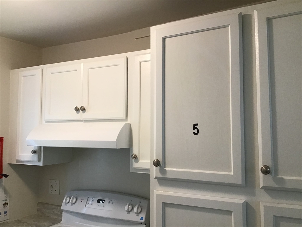 48 Sea St