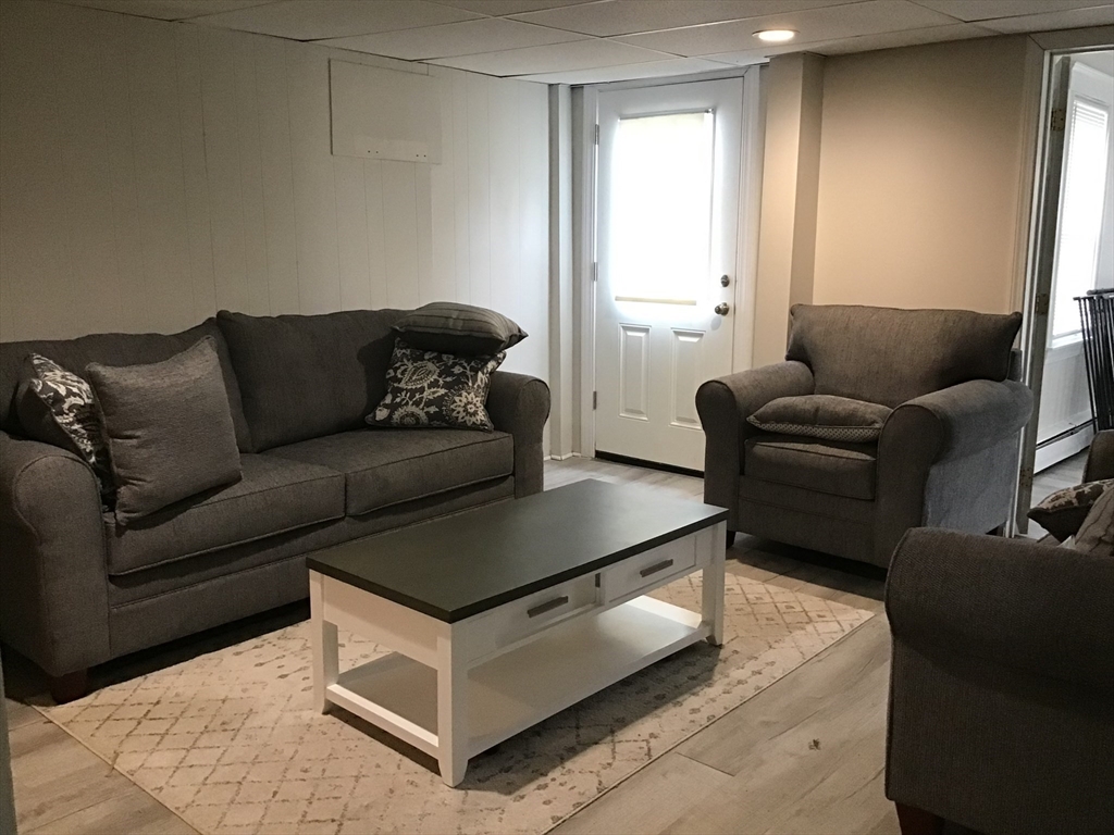 52 Sea St