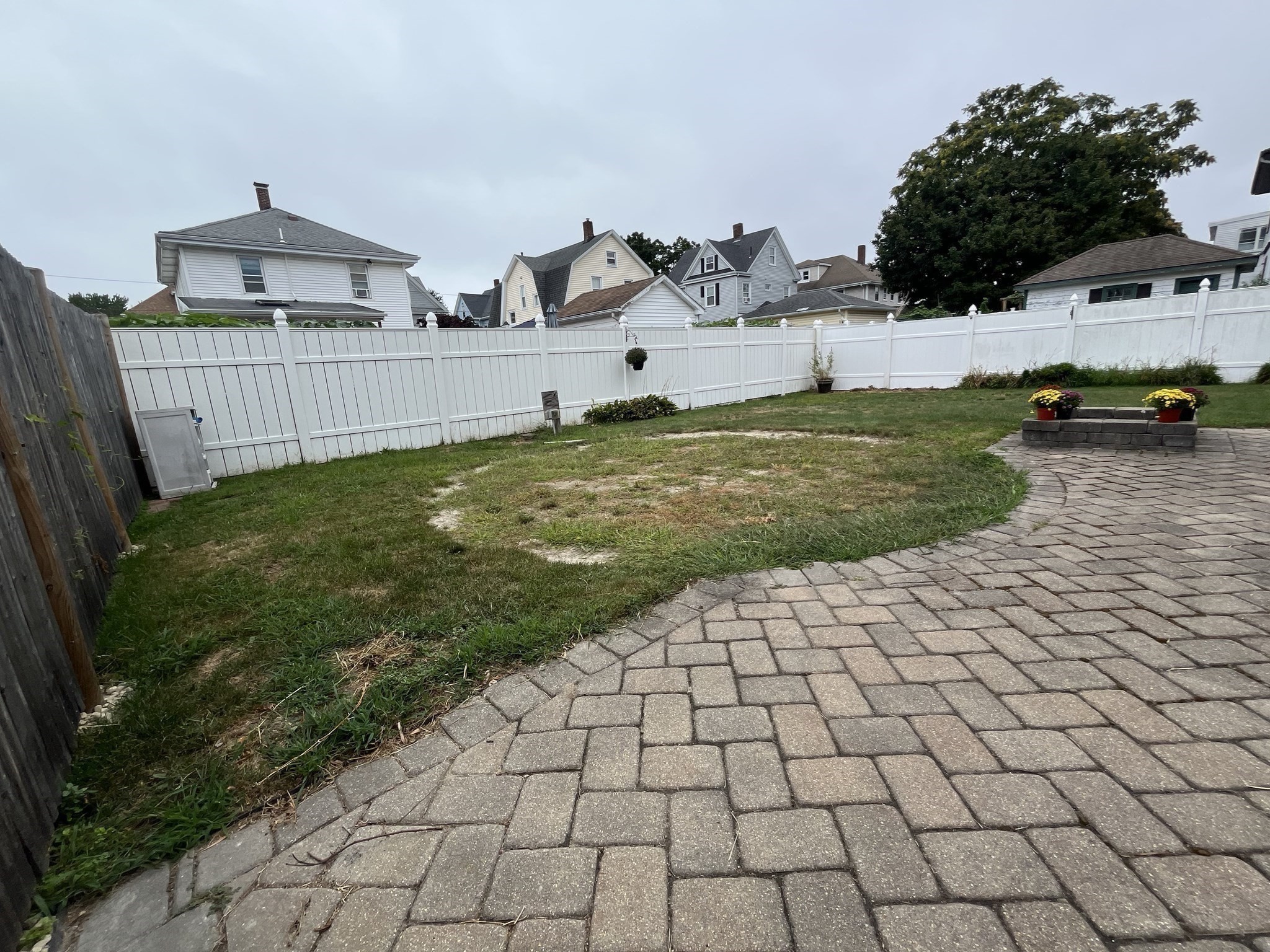 24 Rawson Rd