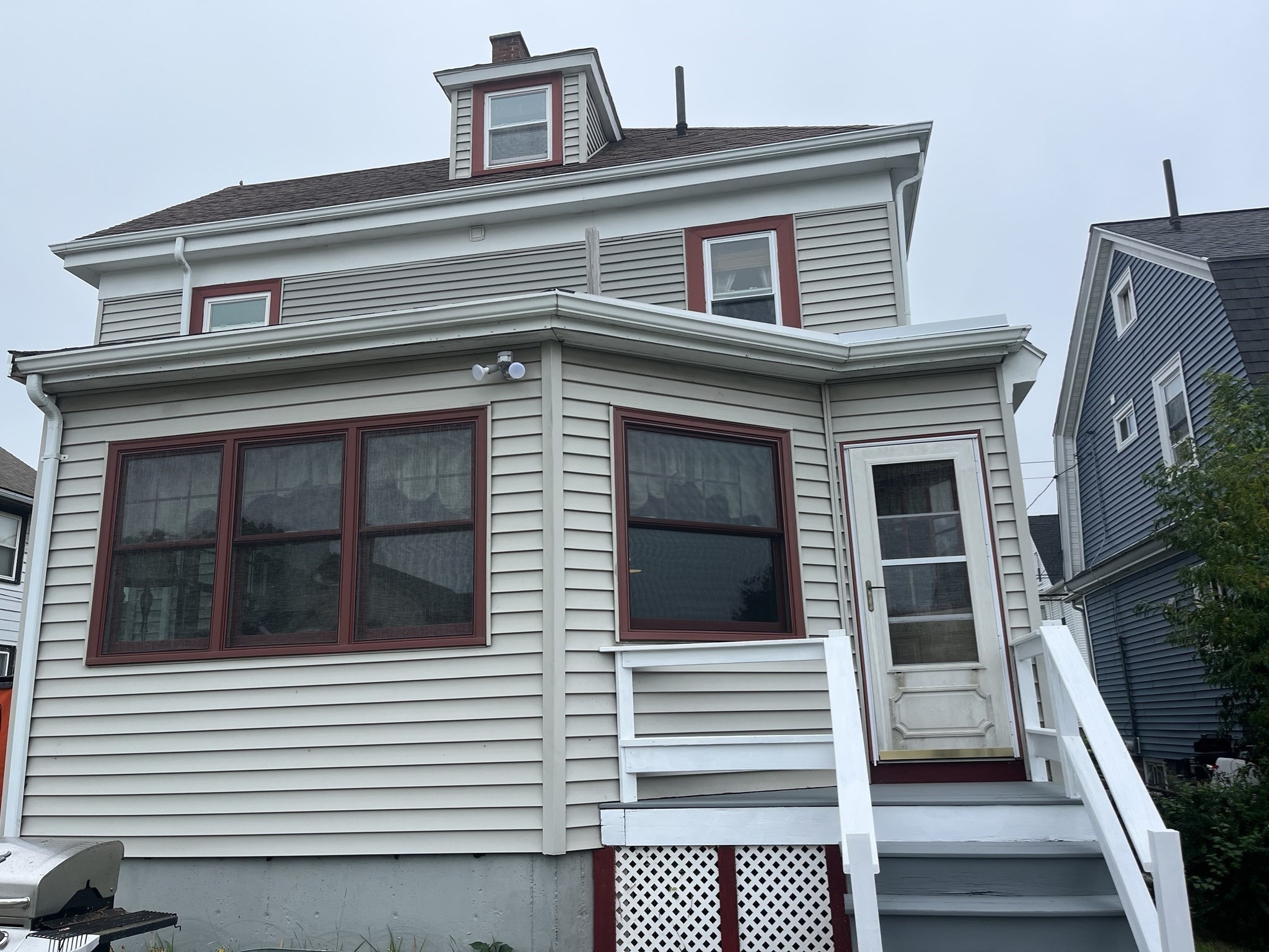 24 Rawson Rd