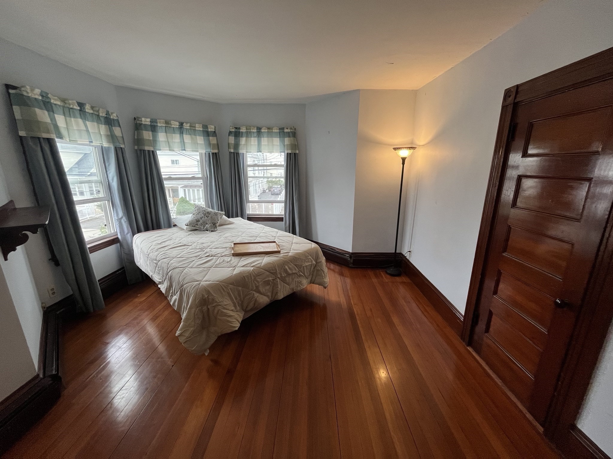 24 Rawson Rd