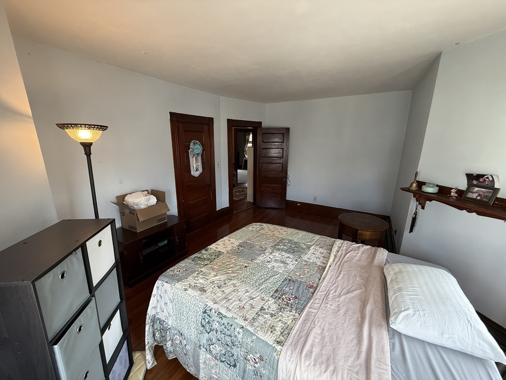 24 Rawson Rd