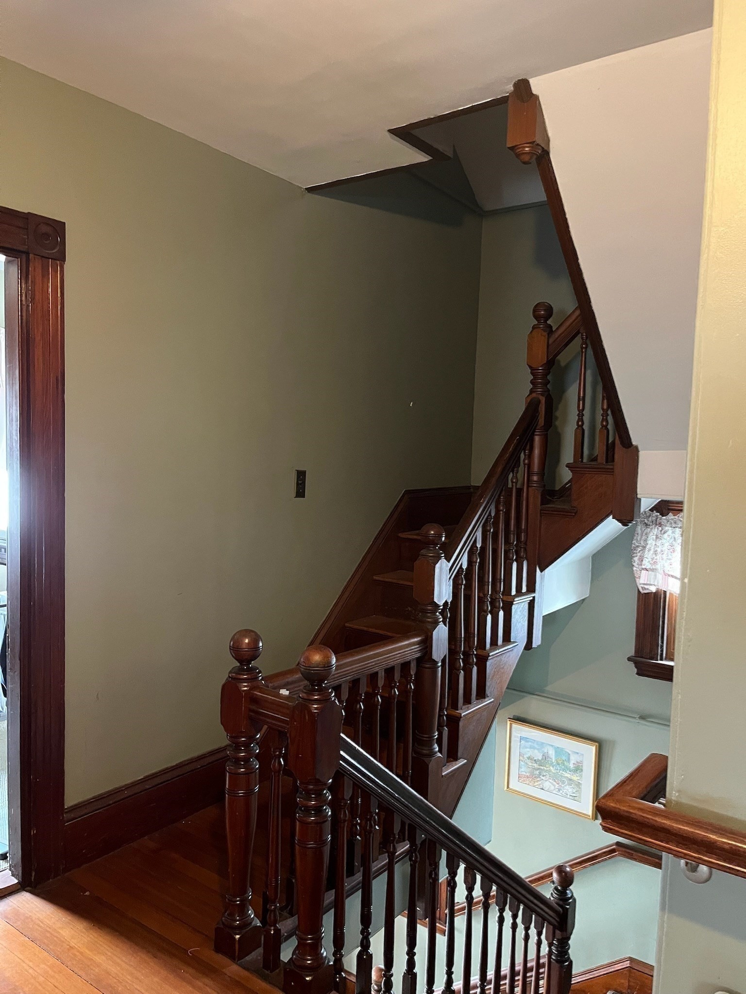 24 Rawson Rd