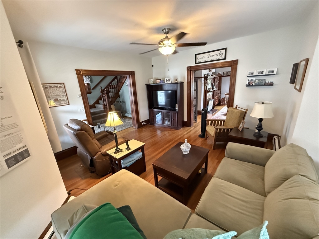 24 Rawson Rd