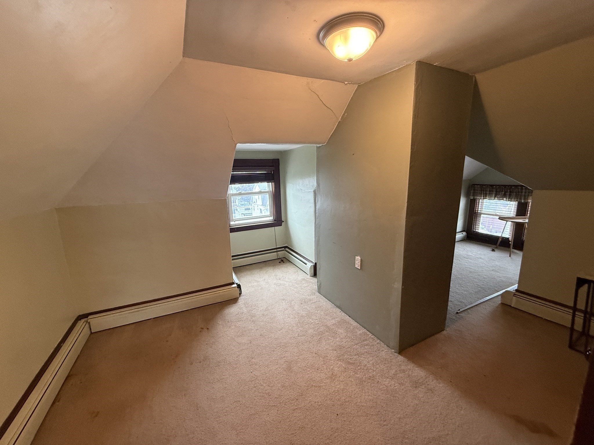 24 Rawson Rd