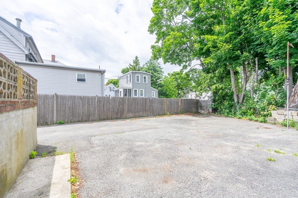35 Water St