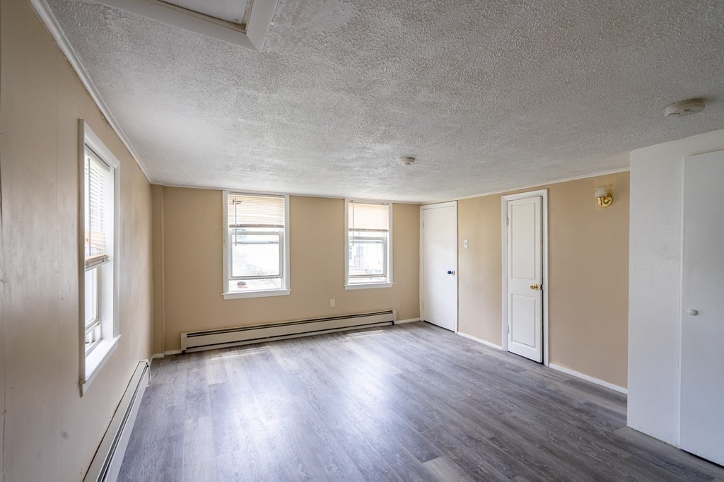 35 Water St