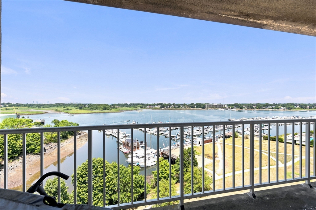 100 Cove Way # 902
