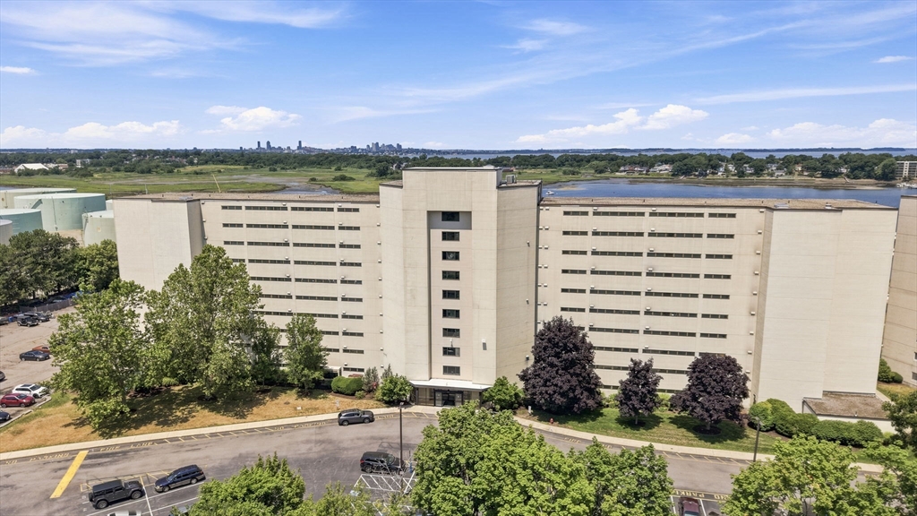 100 Cove Way # 902