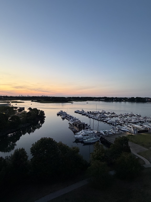 100 Cove Way # 902