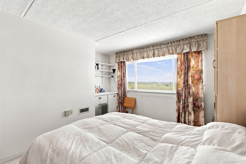 100 Cove Way # 902