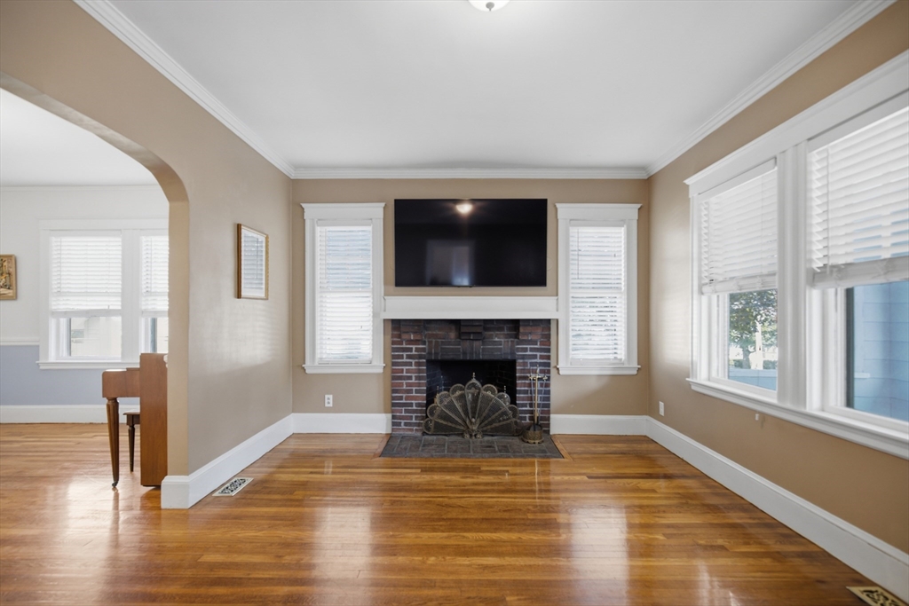 61 Harrison Ave