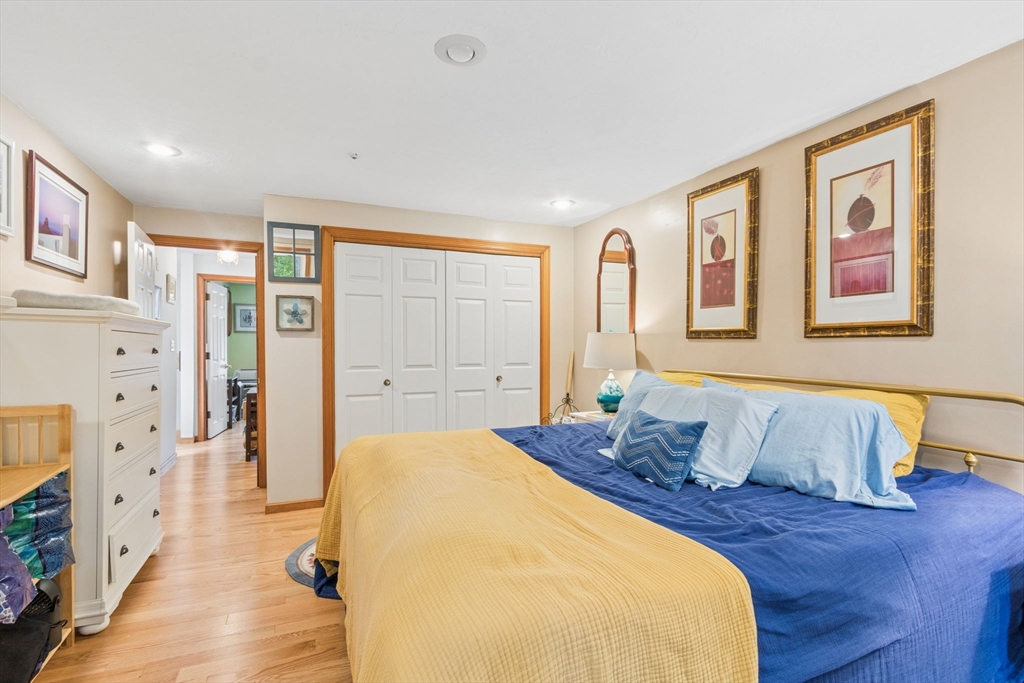 14 Grove Square # 14