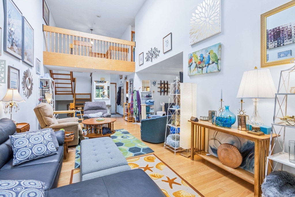 14 Grove Square # 14