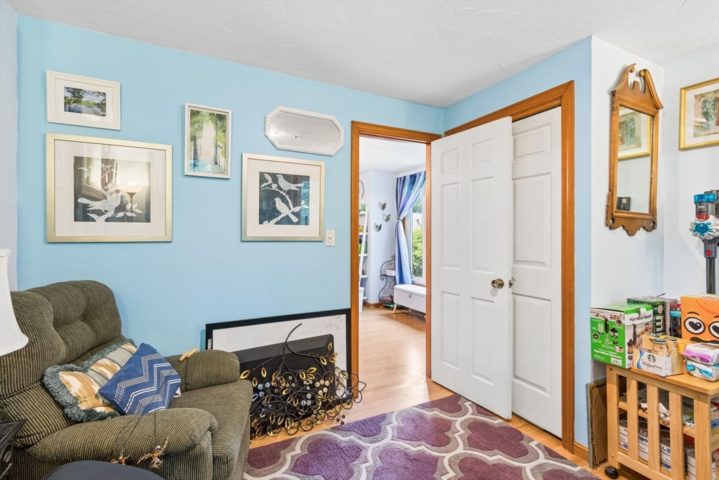 14 Grove Square # 14