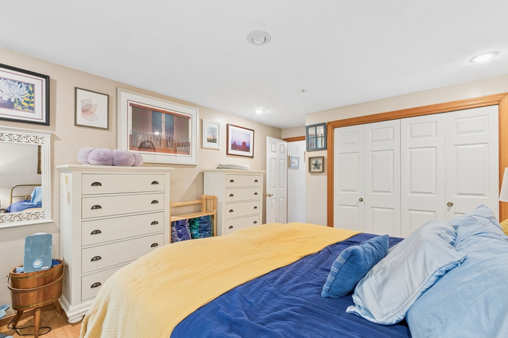 14 Grove Square # 14