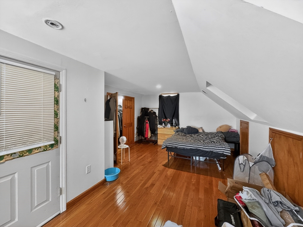 383 Highland Ave