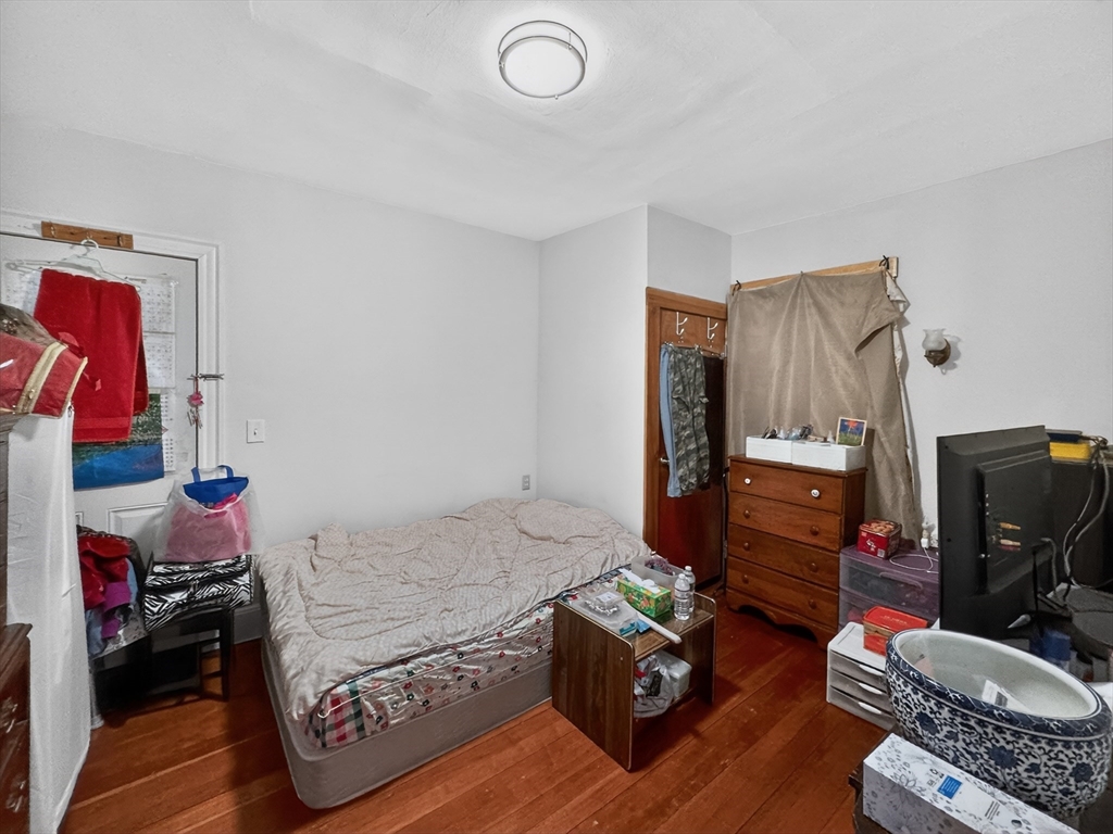 383 Highland Ave