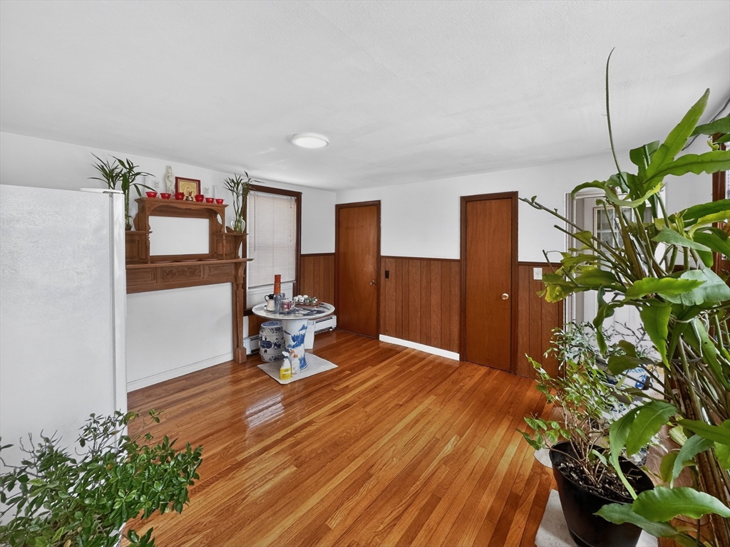 383 Highland Ave