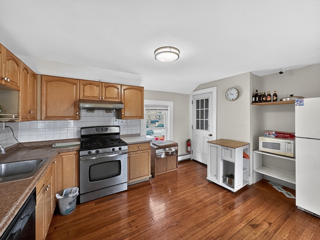 383 Highland Ave