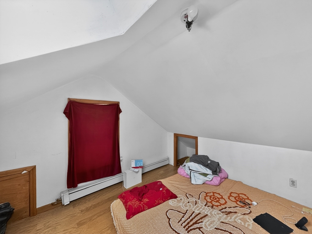 383 Highland Ave