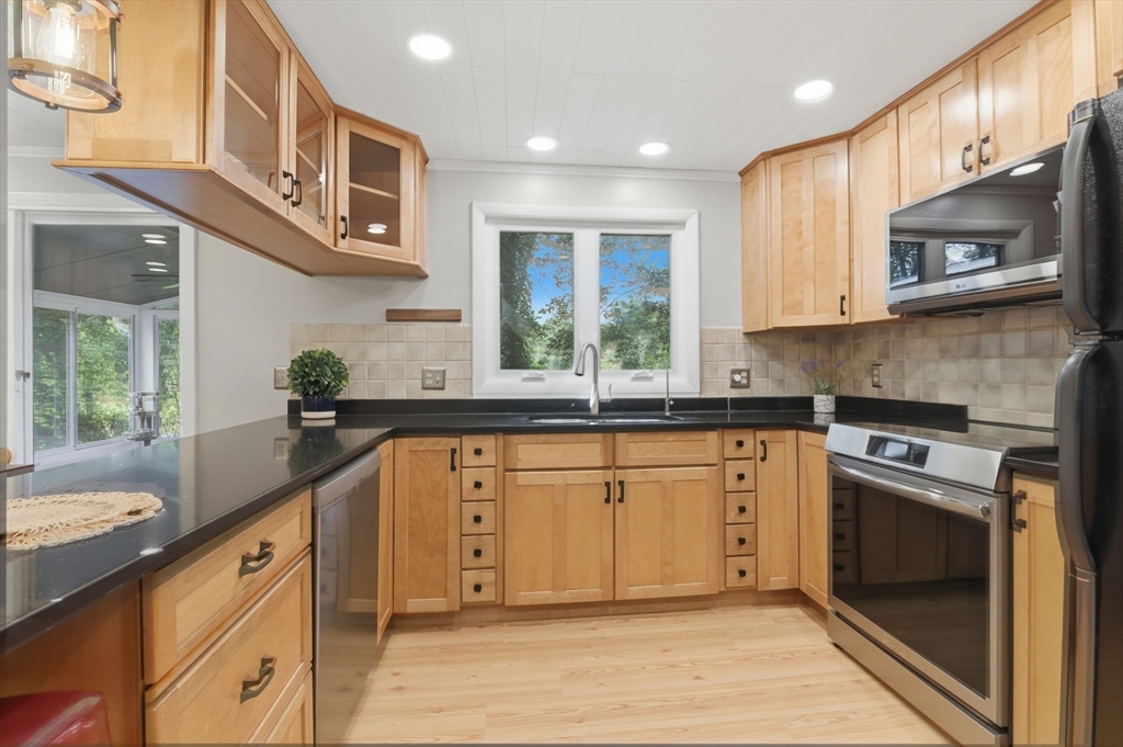 7 Oxyoke Dr
