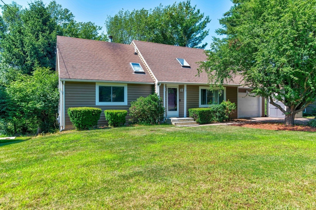 7 Oxyoke Dr