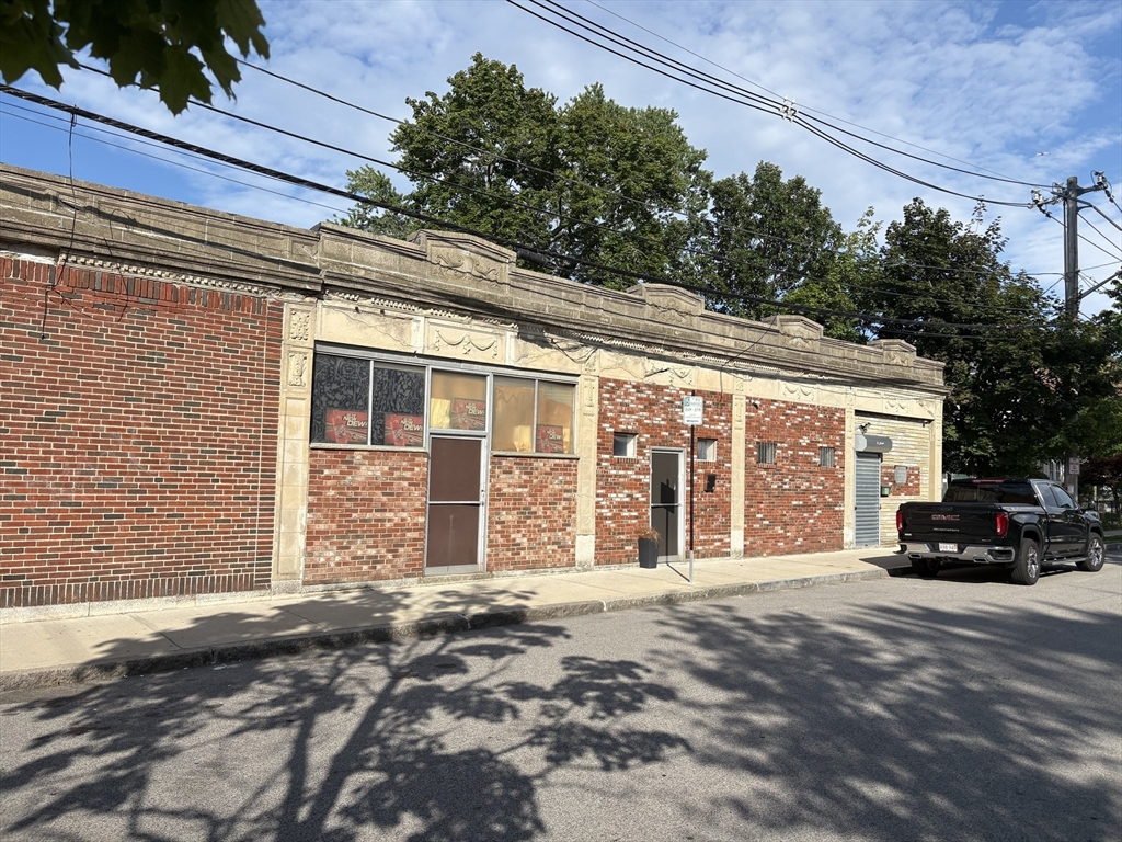 125-133 Billings Rd