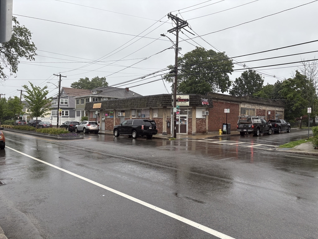 125-133 Billings Rd