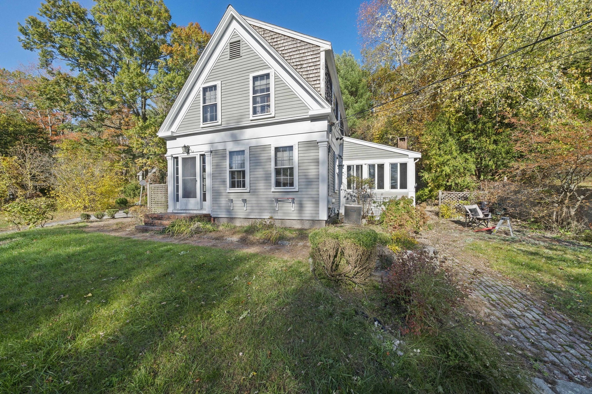 26 Church St