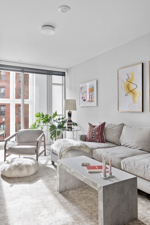 771 Harrison Avenue # 208