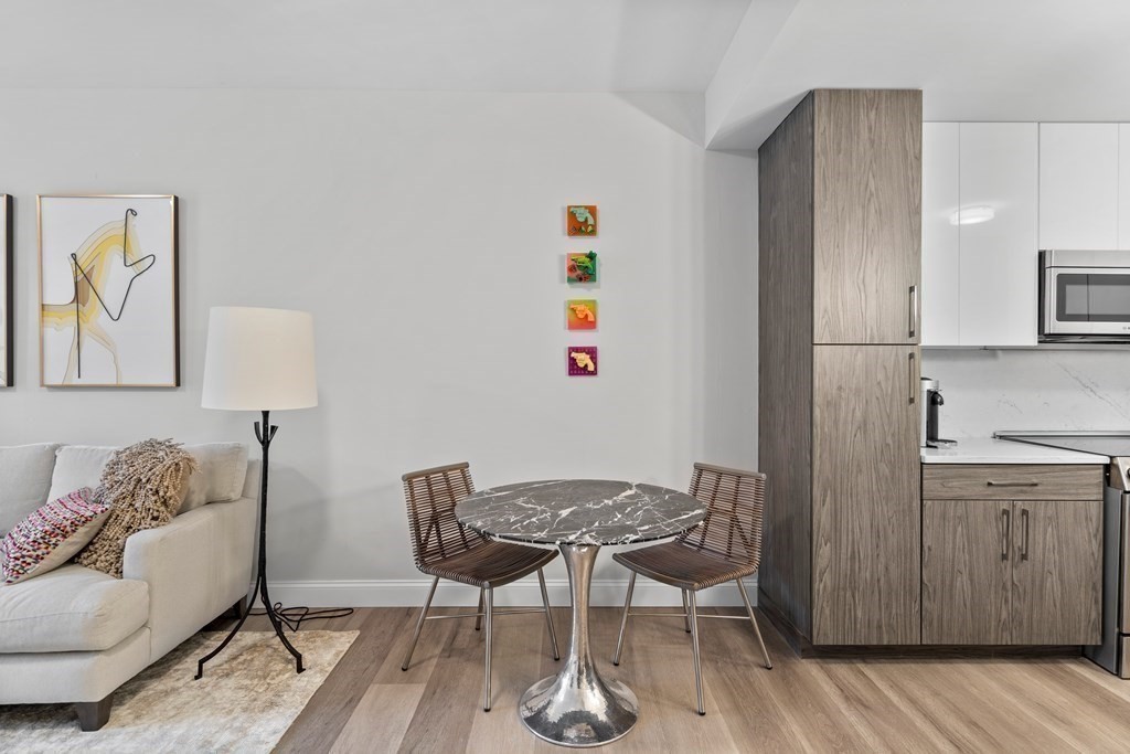 771 Harrison Avenue # 208