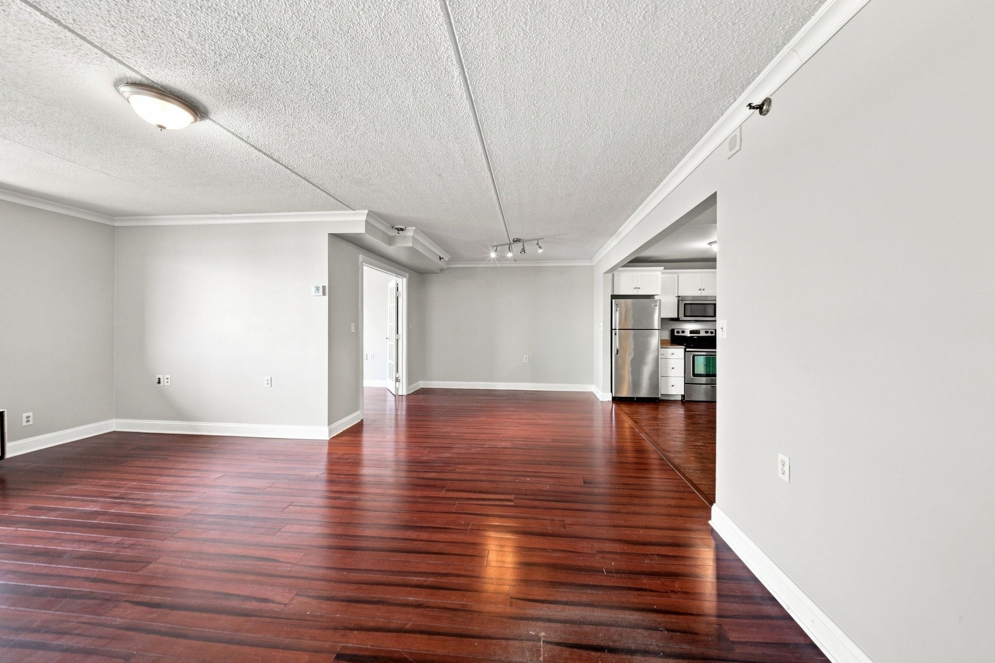100 Cove Way # 802