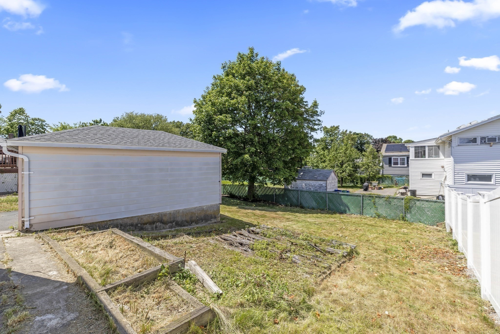 334 Sea St
