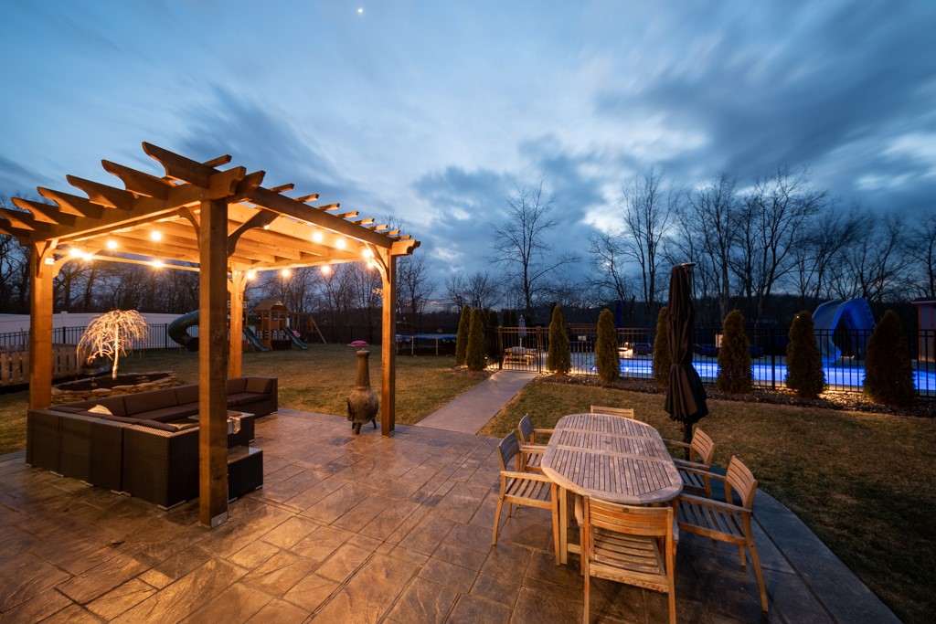 3025 Eagle Ridge Drive