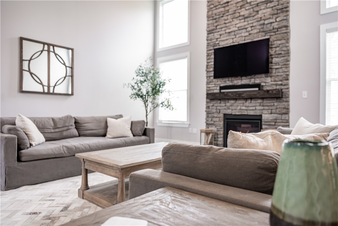 250 Tamarack Drive