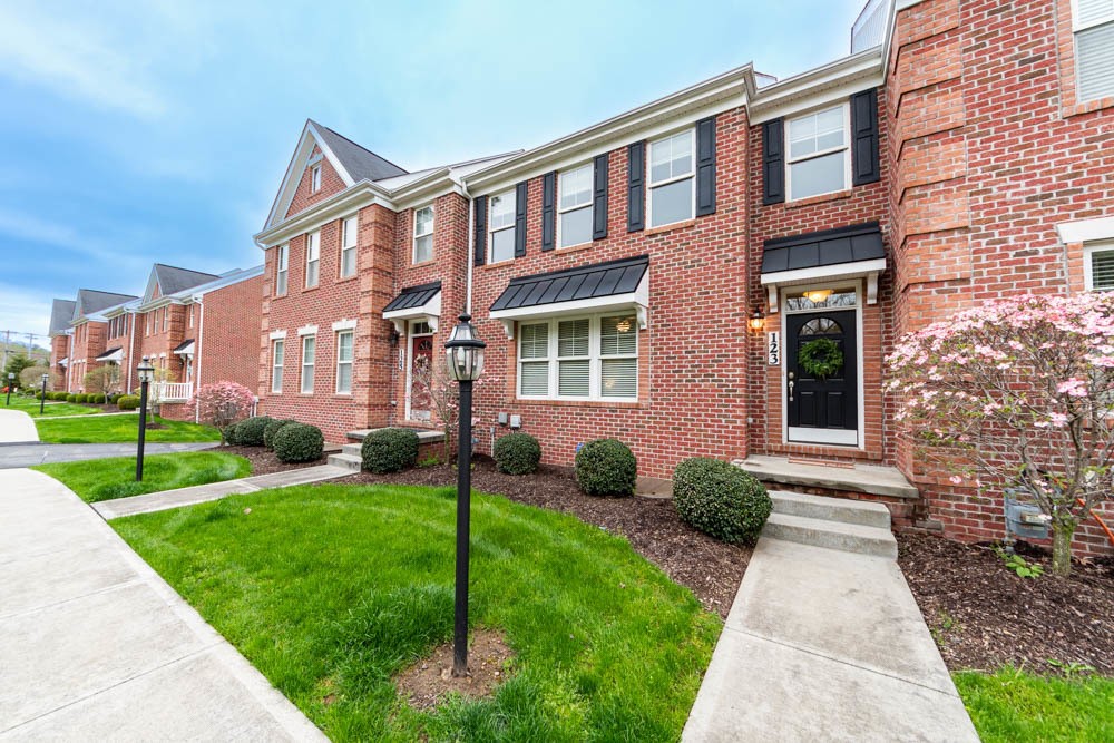 123 Shenot Road
